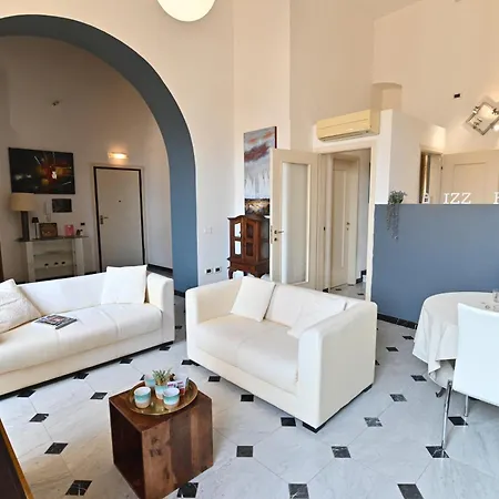 Izzhome Elegance Apartmán Cagliari
