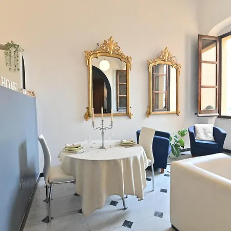 Izzhome Elegance 칼리아리